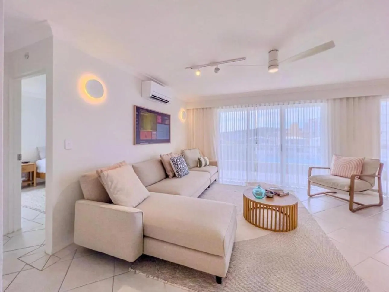 Beach By The Window Gold Coast Apartment