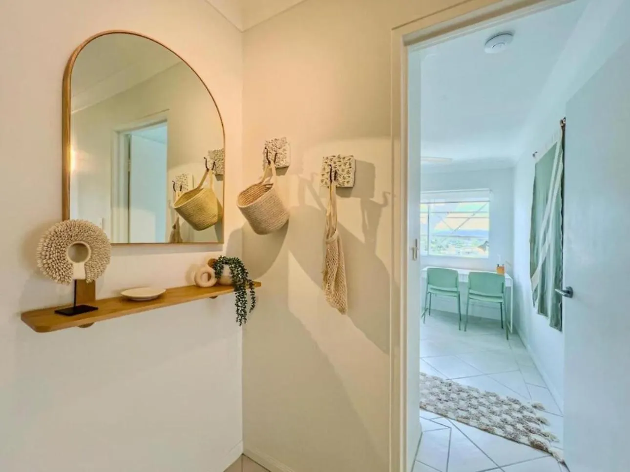Beach By The Window Gold Coast Apartment
