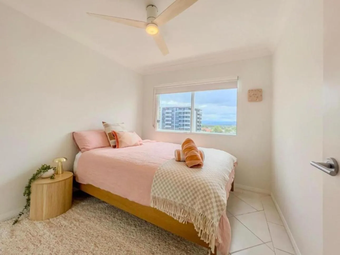 Apartment Beach By The Window Gold Coast
